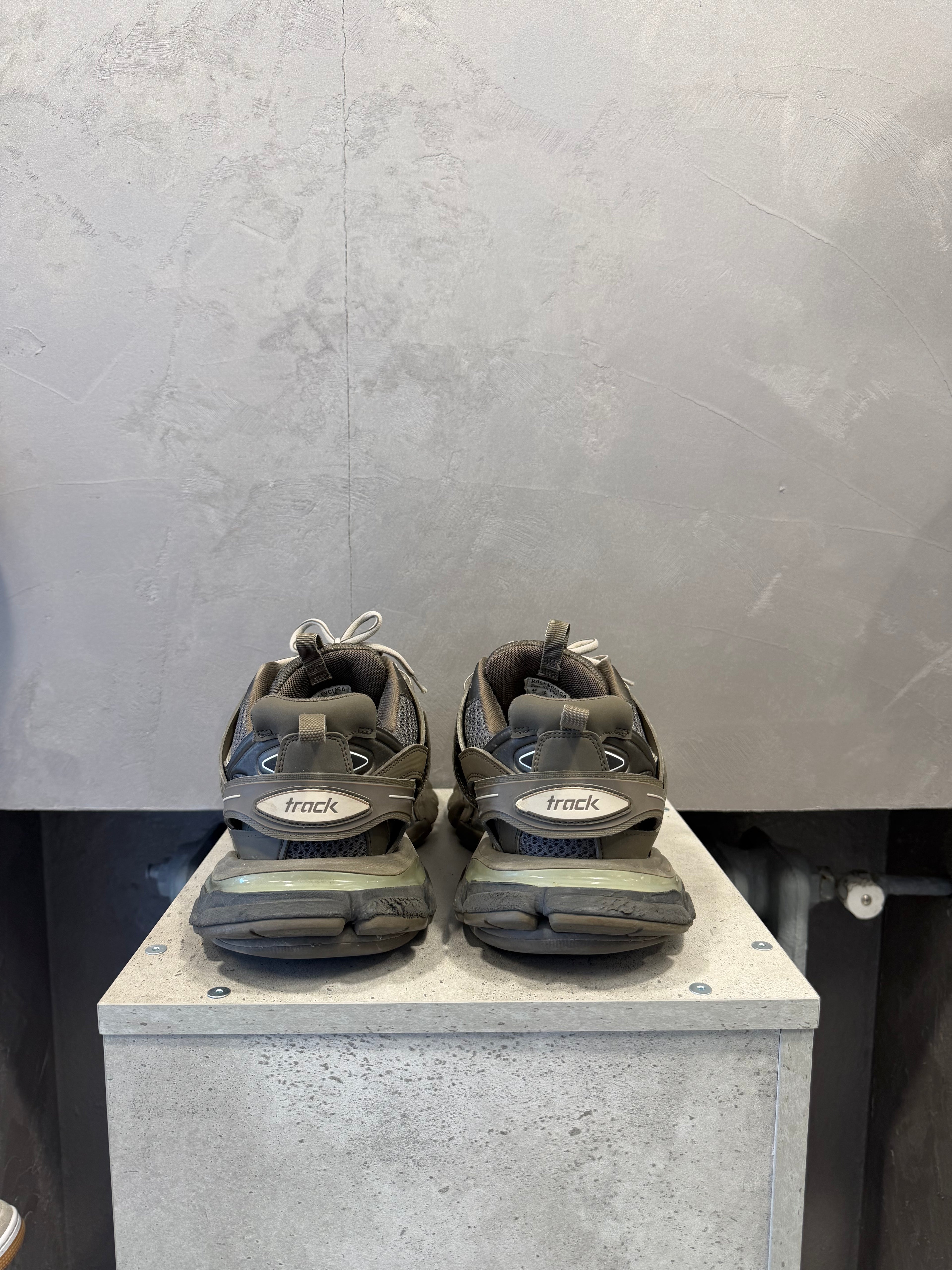 Balenciaga Track Brown Beige (44 EU)