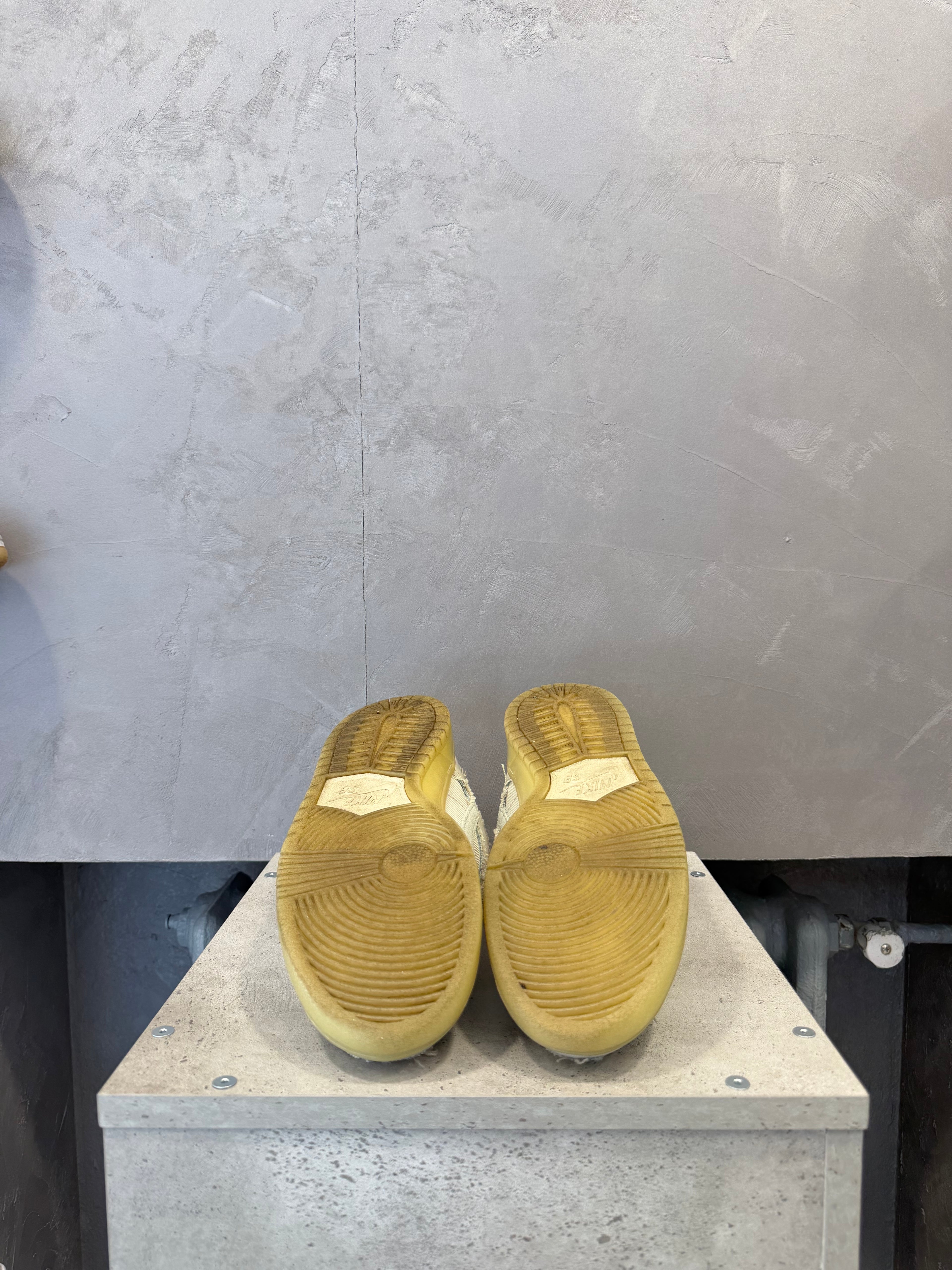 Nike Dunk Low SB Mummy  (41 EU)