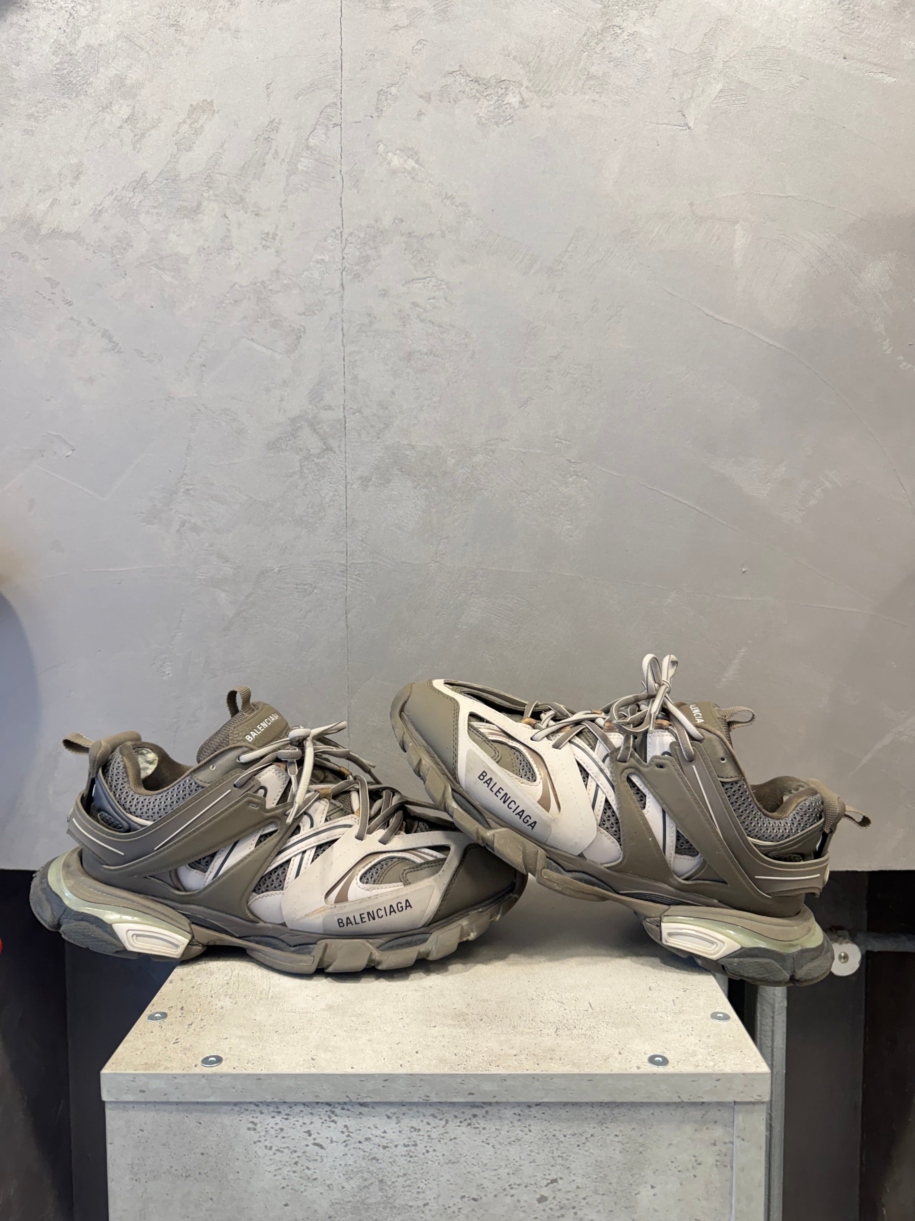 Balenciaga Track Brown Beige (44 EU)