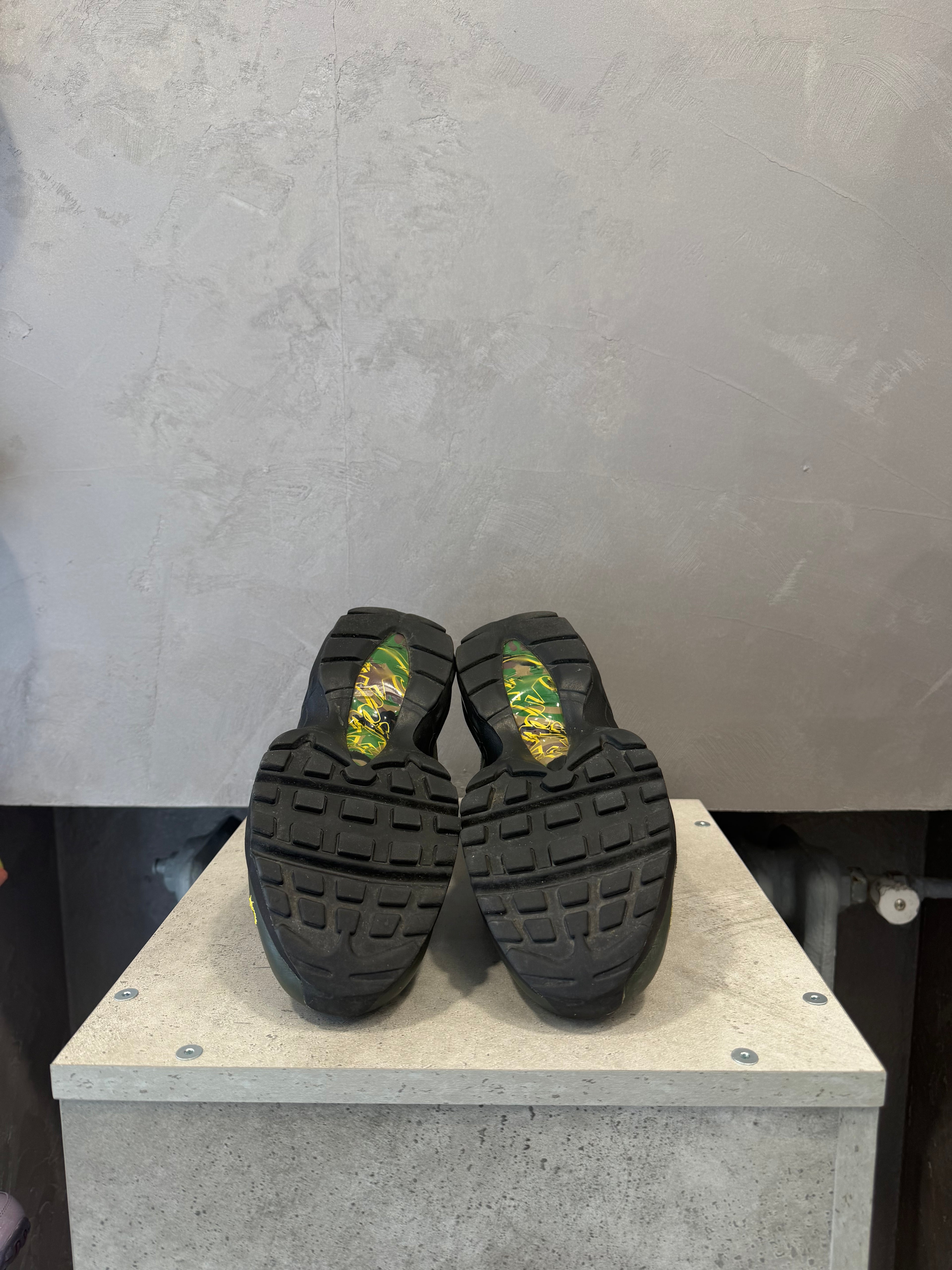 Nike Air Max 95 Corteiz Gutta Green (39 EU)