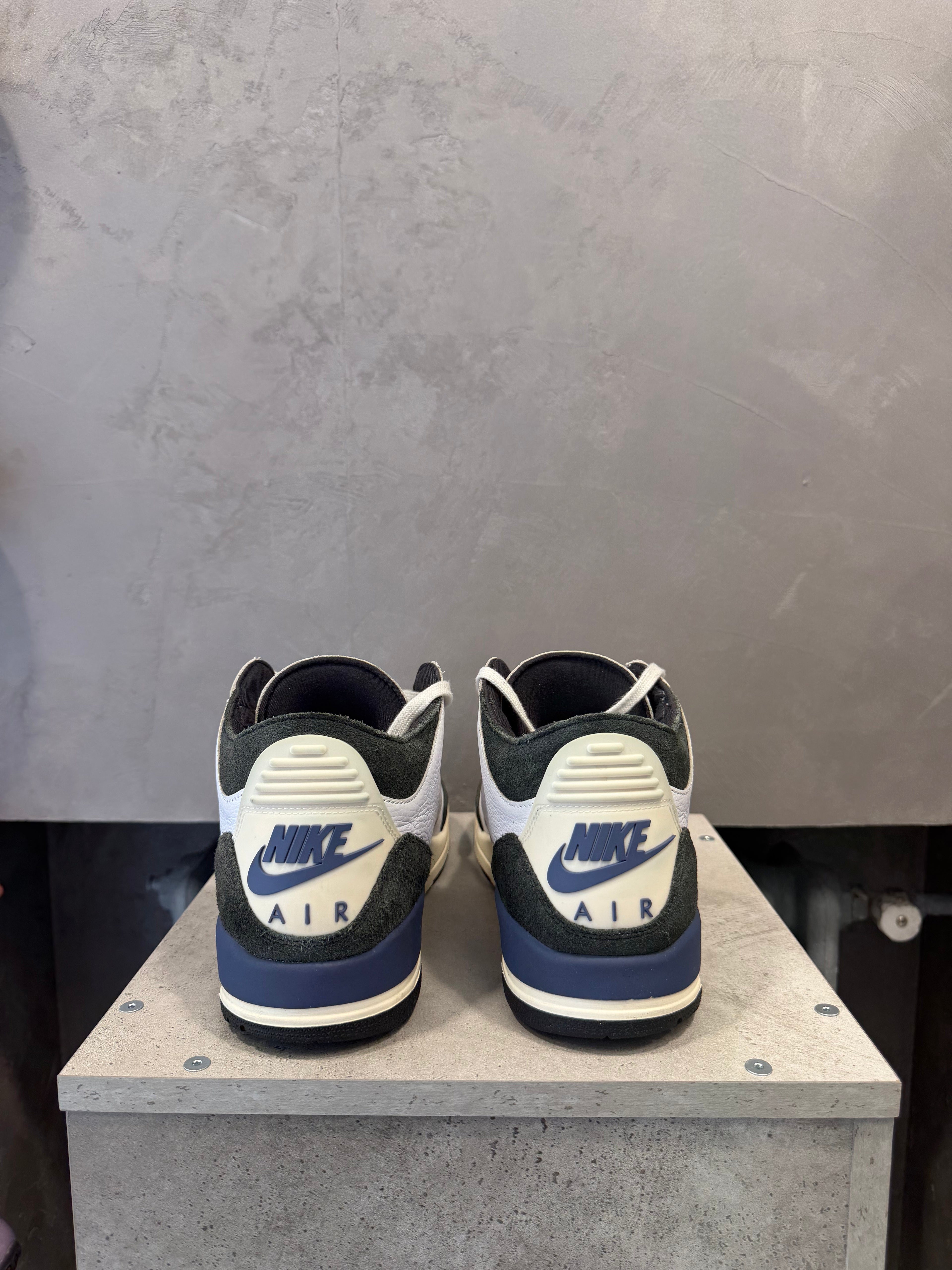 Air Jordan 3 Retro OG SP A Ma Maniére Diffused Blue (45 EU)