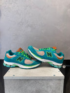 New Balance 2002R Salehe Bembury Water Be The Guide (41,5 EU)