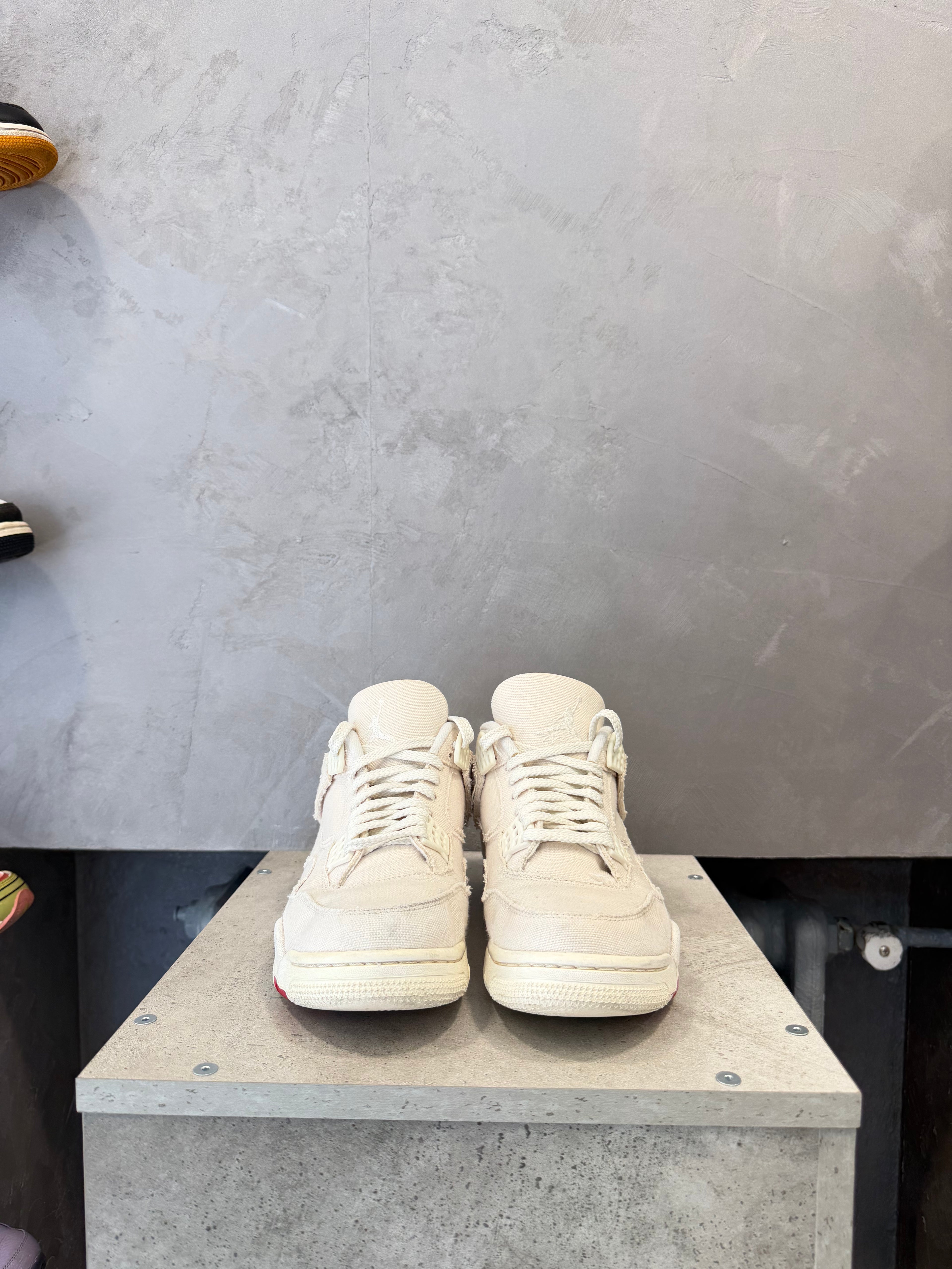 Air Jordan 4 Retro Blank Canvas (39 EU)