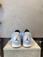 Air Jordan 4 Retro University Blue (44 EU)