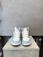 Air Jordan 1 High Hyper Royal (44 EU)