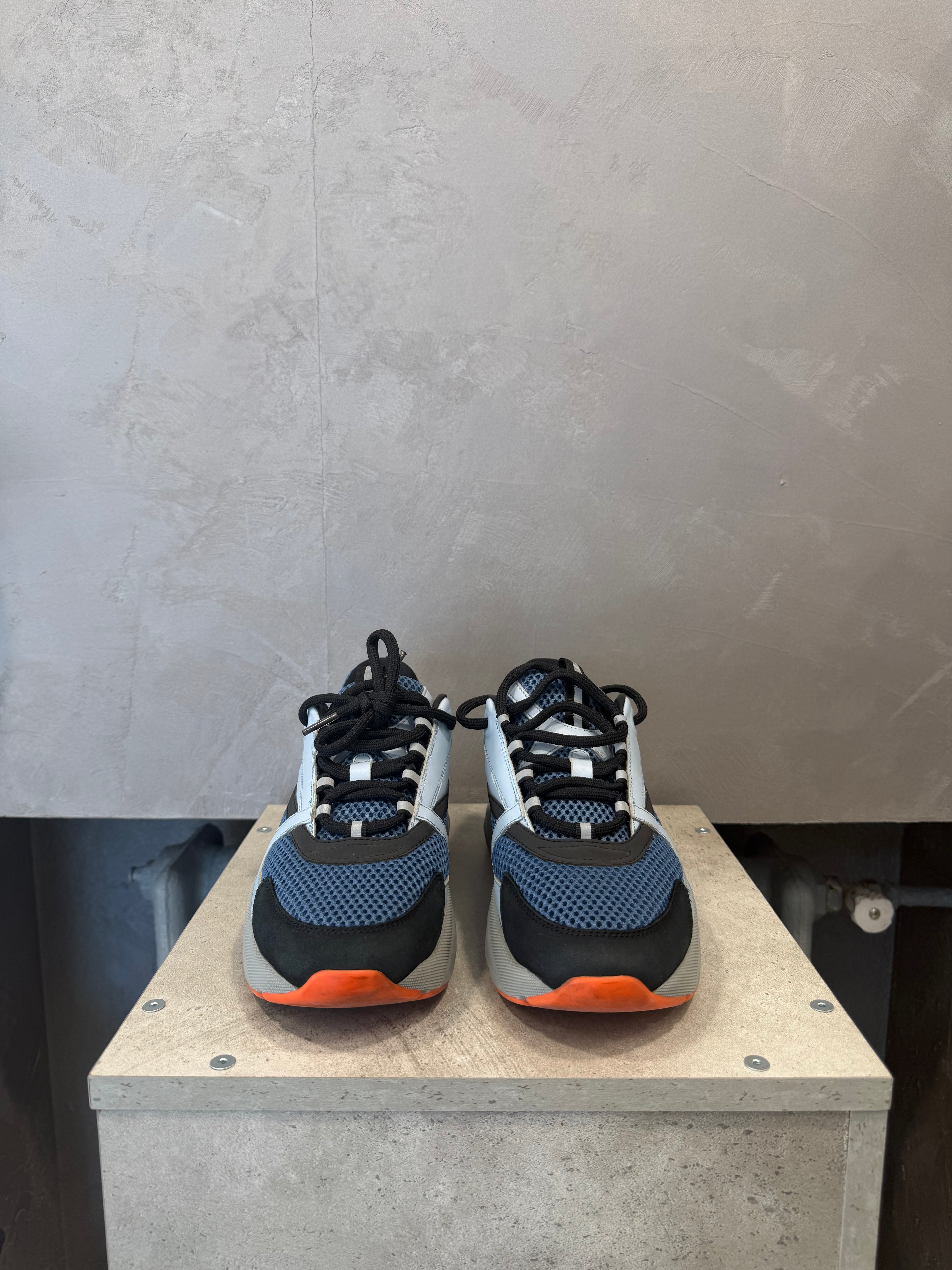 Dior B22 Light Blue Orange (40 EU)