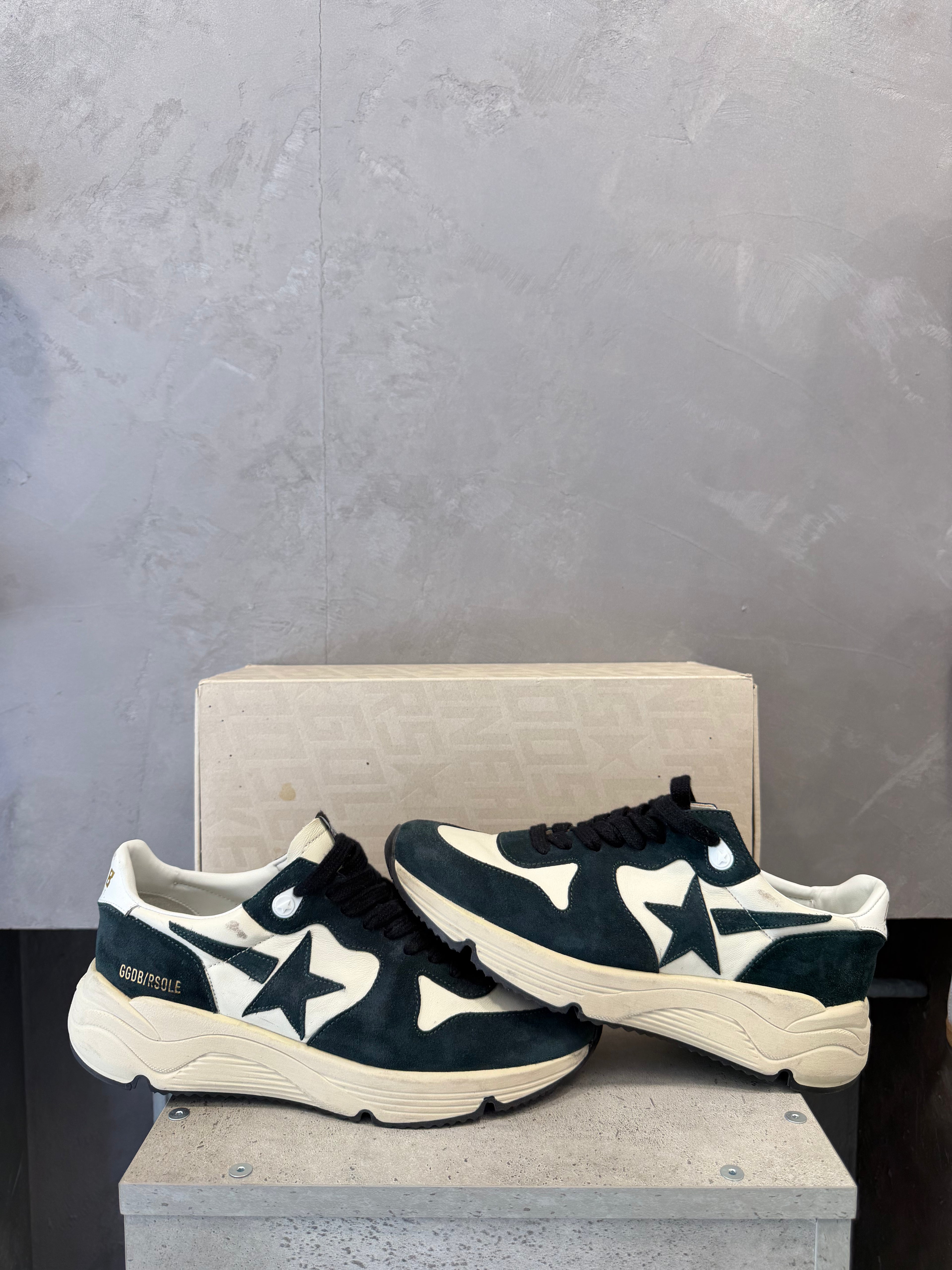 Golden Goose Homme Running Sole Cuir Vert (40 EU)