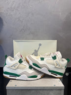 Air Jordan 4 SB Pine Green (44,5 EU)