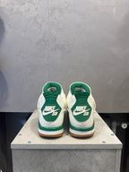 Air Jordan 4 SB Pine Green (44,5 EU)