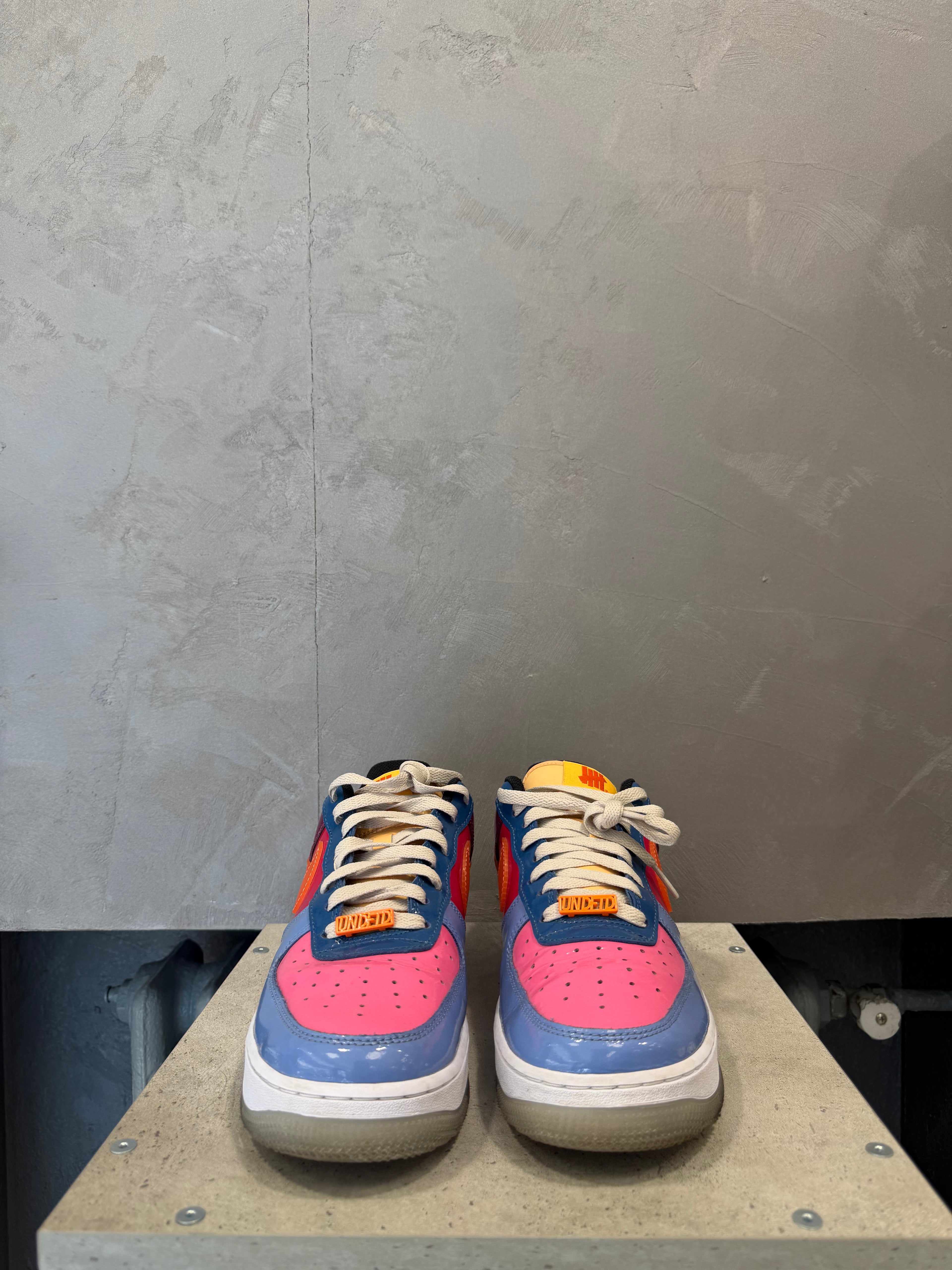 Nike Air Force 1 Low SP Undefeated Multi-Patent Total Orange (42,5 EU)