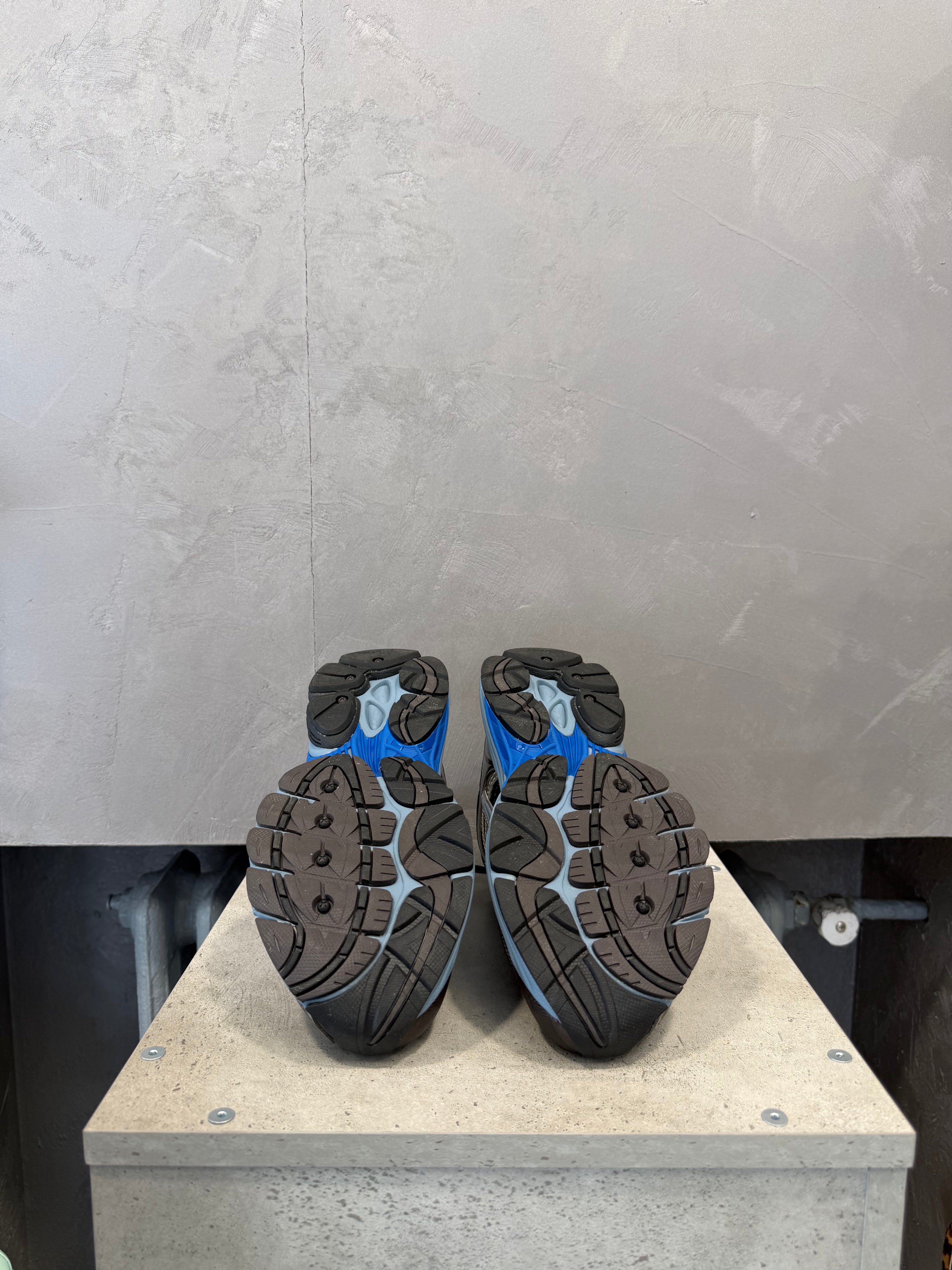Saucony ProGrid Omni 9  Disrupt Black Torte (42 EU)