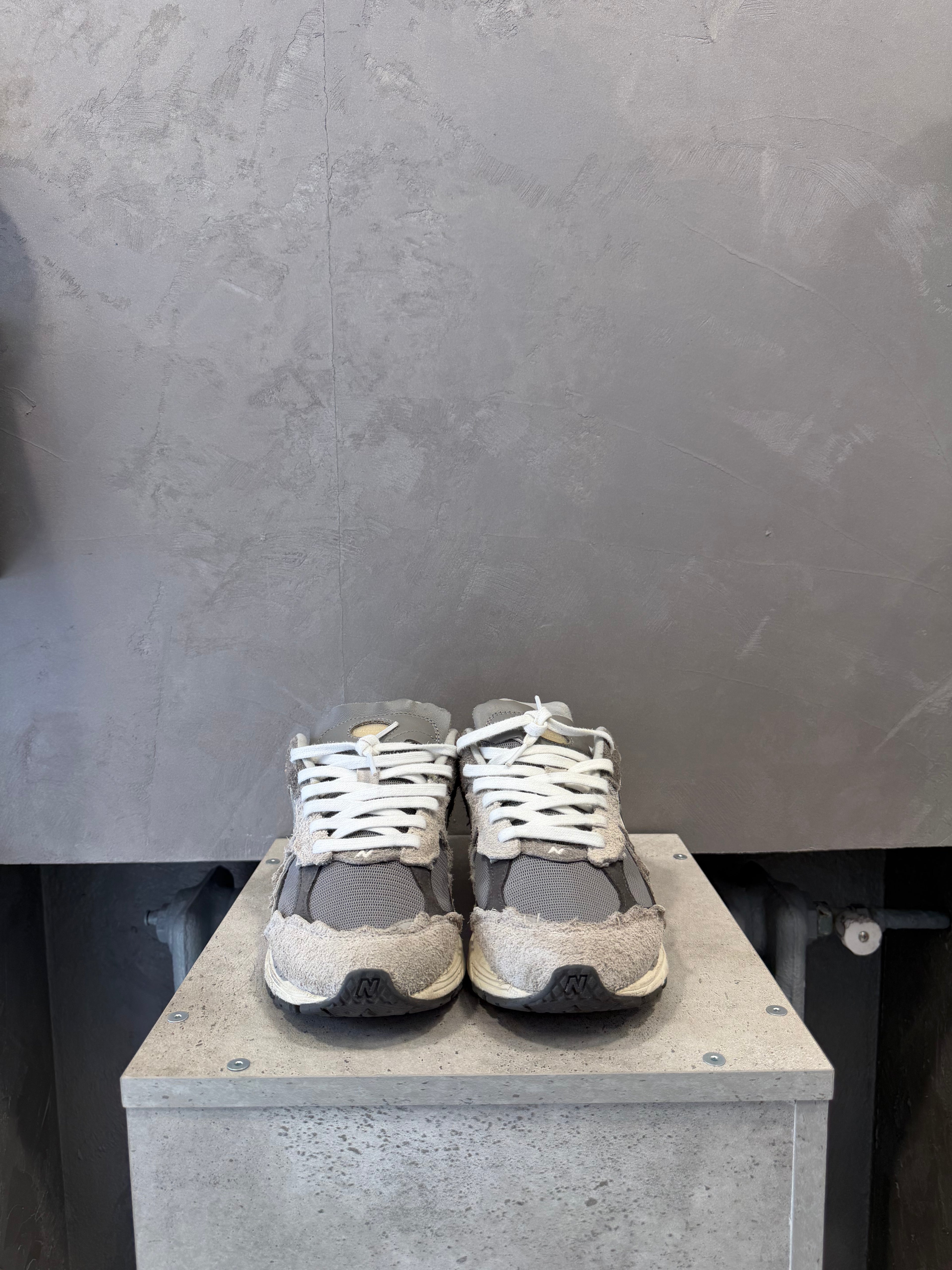 New Balance 2002R Protection Pack Rain Cloud (43 EU)