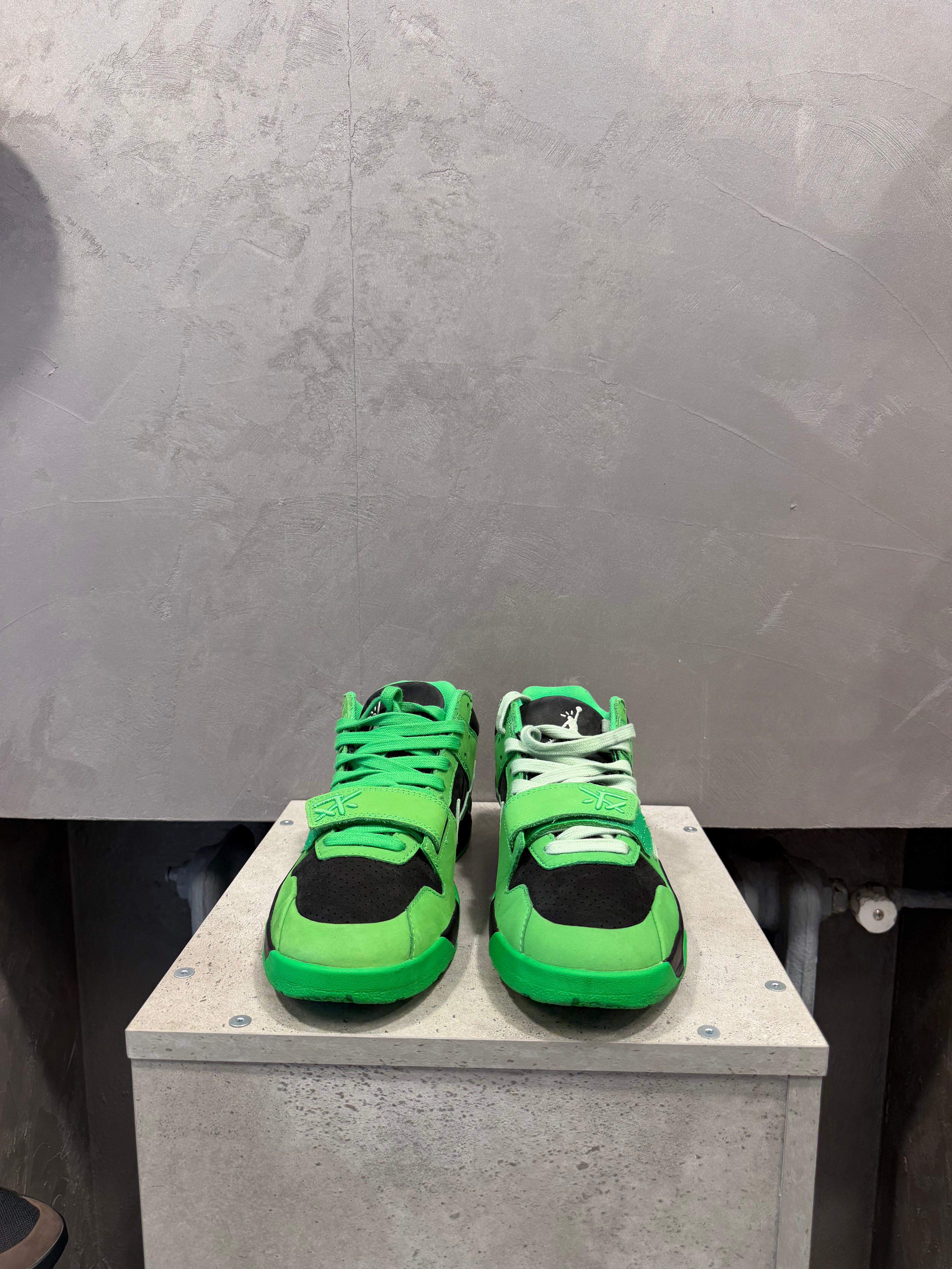 Air Jordan CJ1 T-Rexx Travis Scott Green Spark (42,5 EU)
