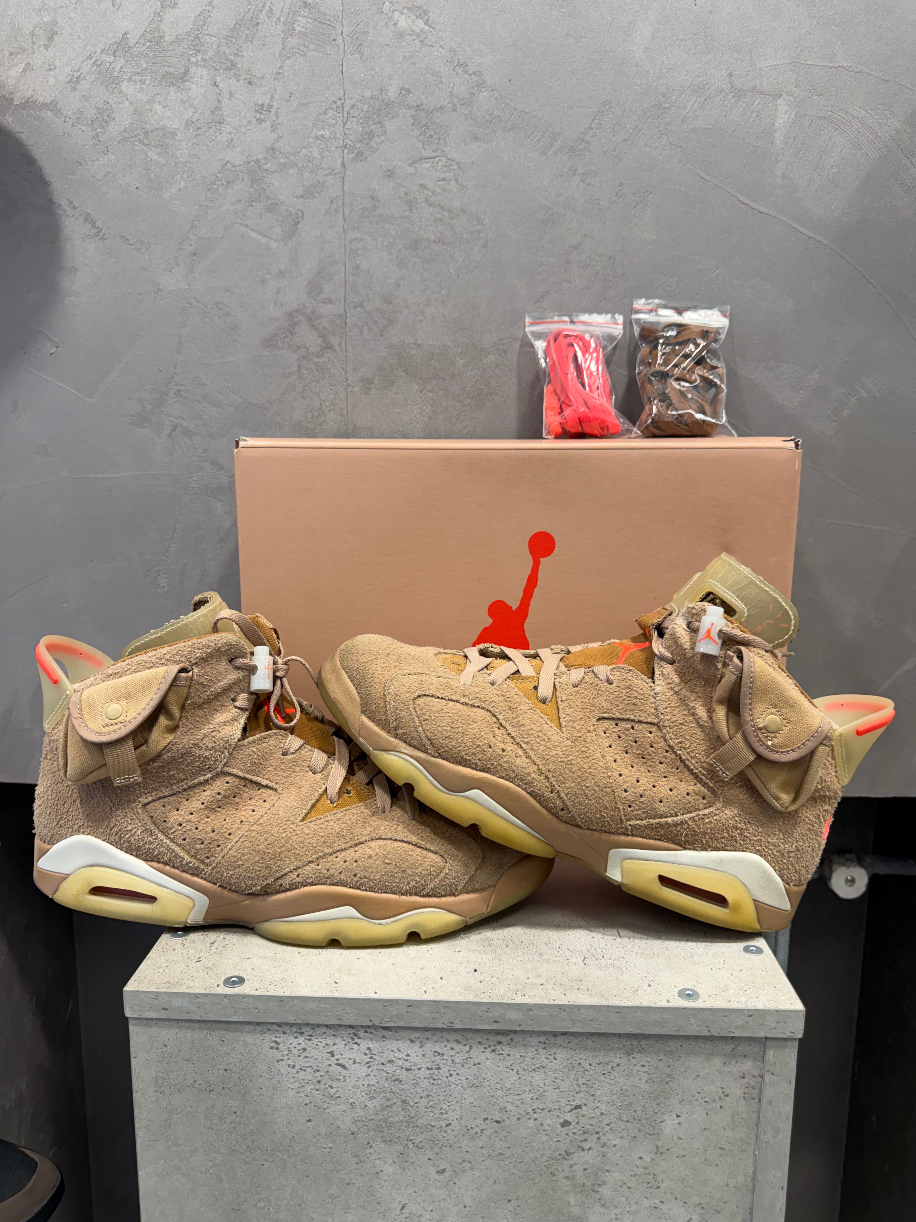 Air Jordan 6 Retro Travis Scott British Khaki (46 EU)