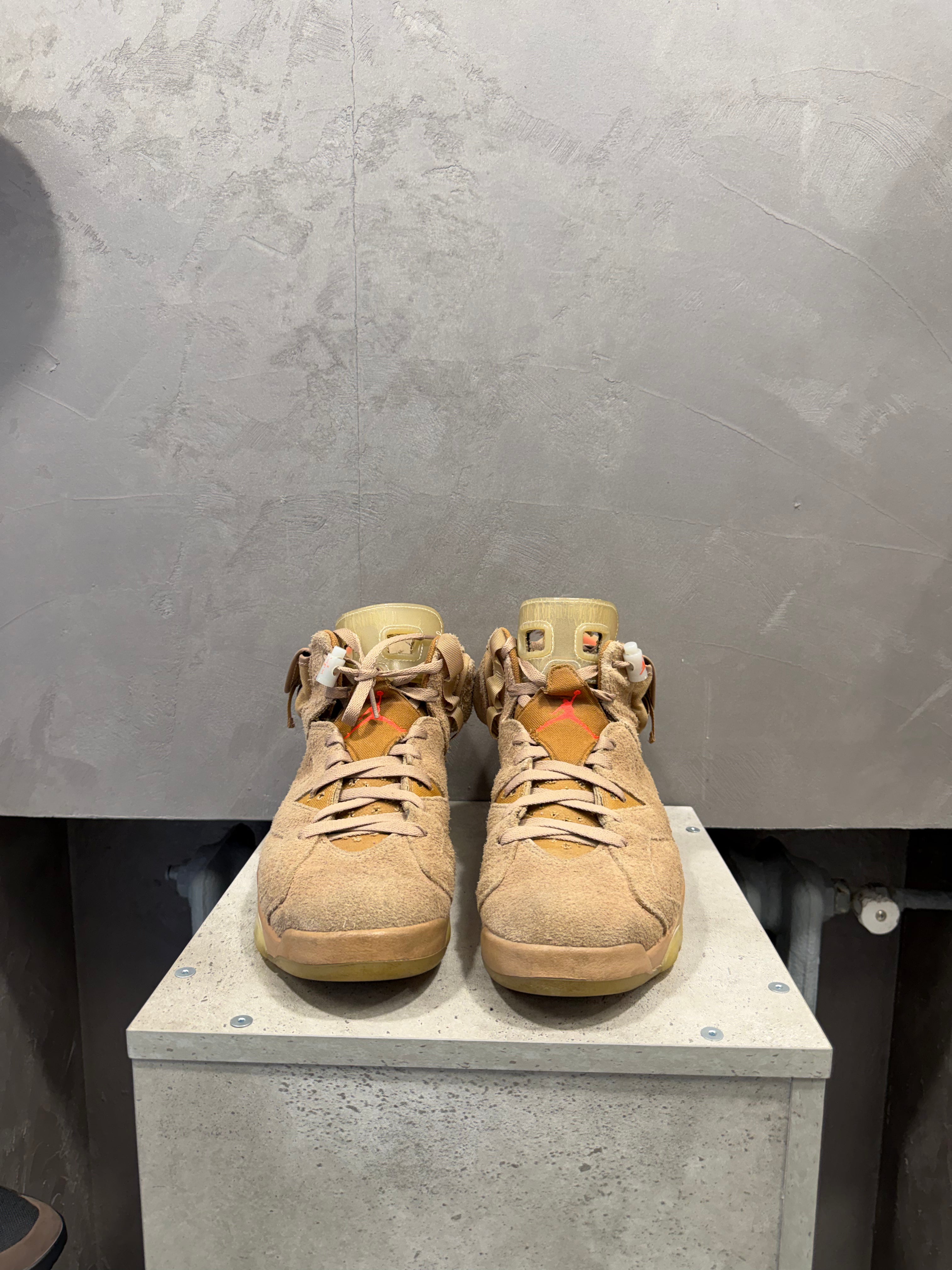 Air Jordan 6 Retro Travis Scott British Khaki (46 EU)