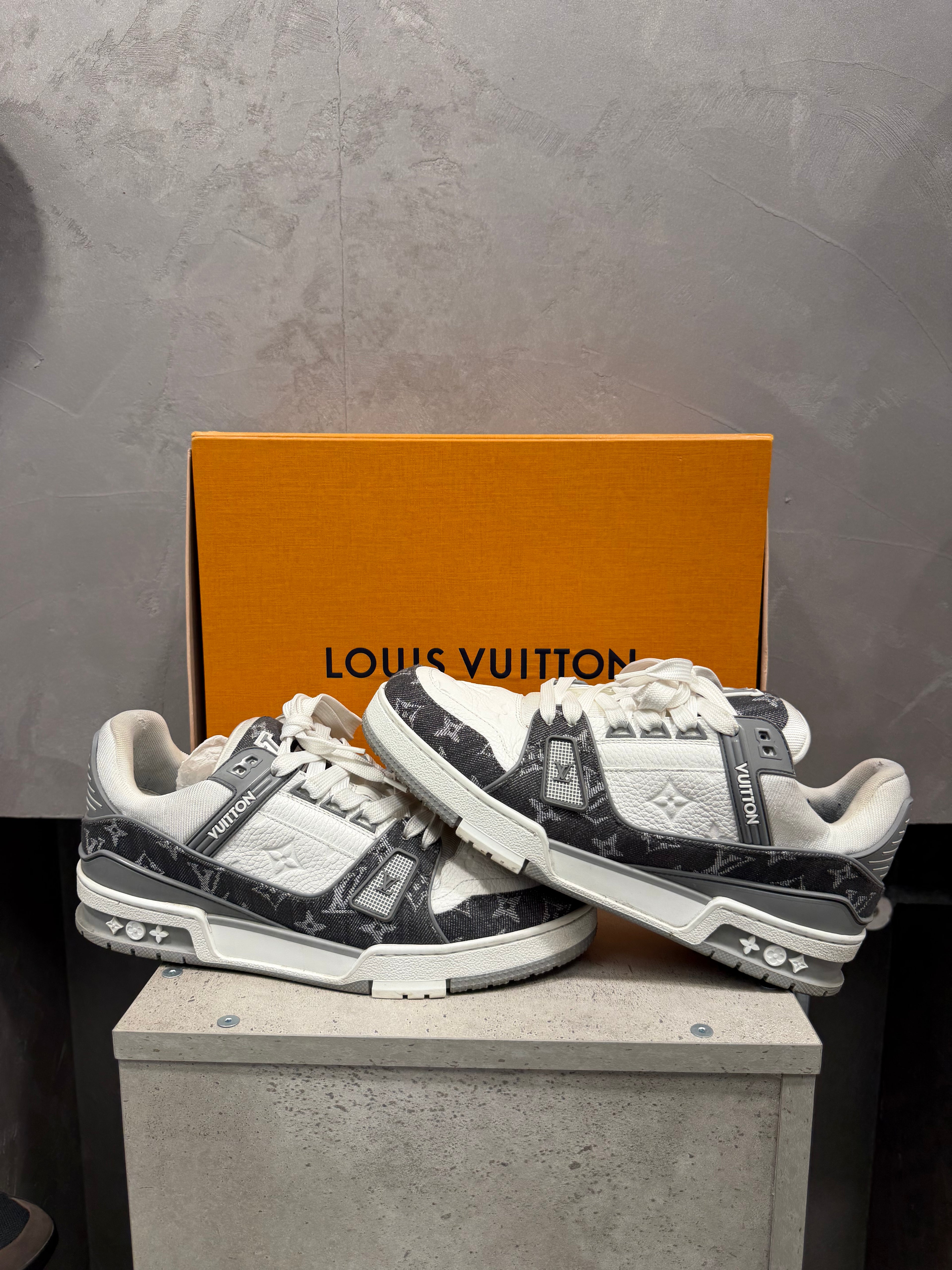 Louis Vuitton Trainer Monogram Denim Grey White (LV7,5 - 42,5 EU)