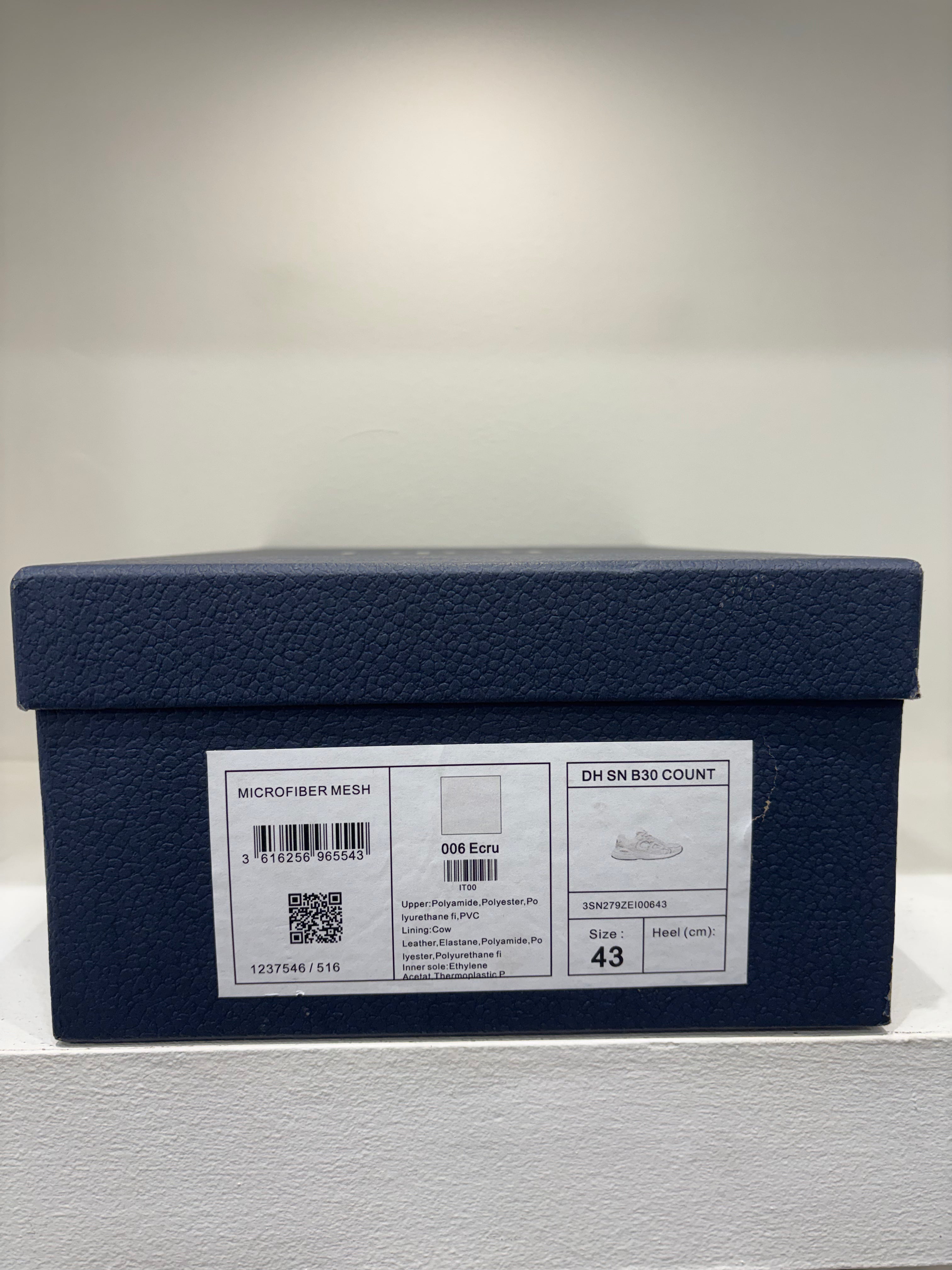 Dior B30 Countdown Ecru  (43 EU)