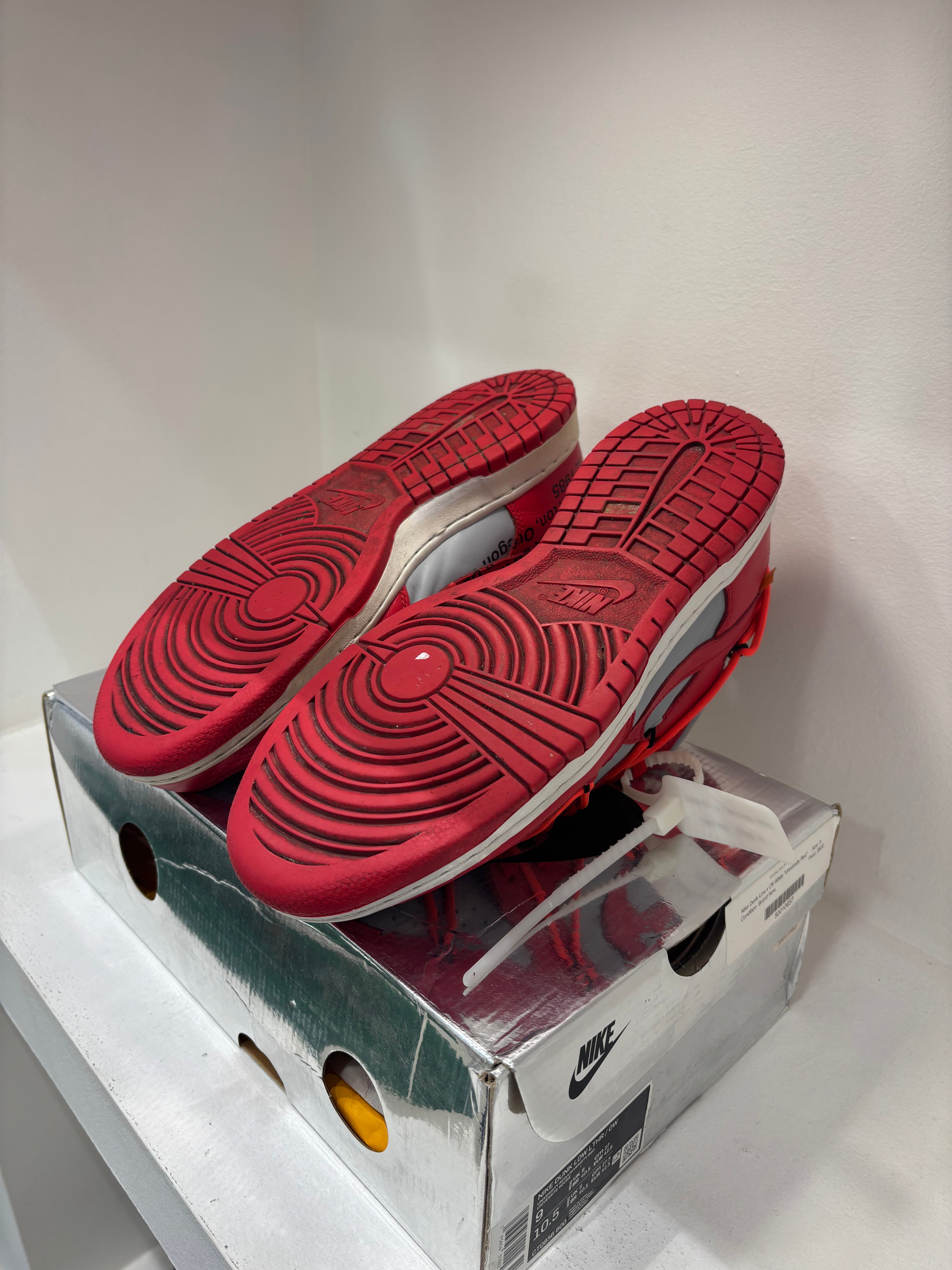 Nike Dunk Low Off White University Red (42,5 EU)