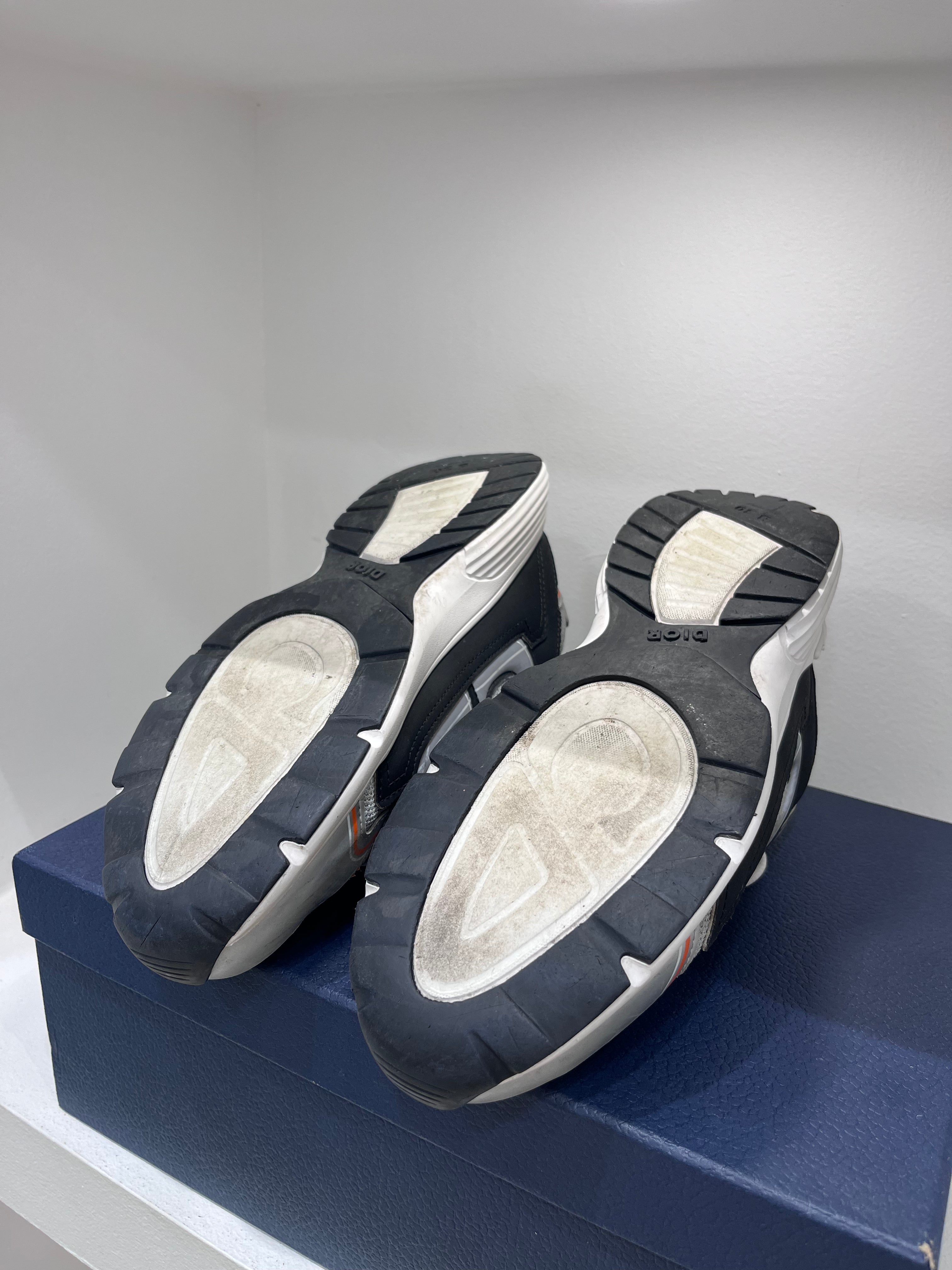 Dior B30 Silver Dark Grey (42 EU)