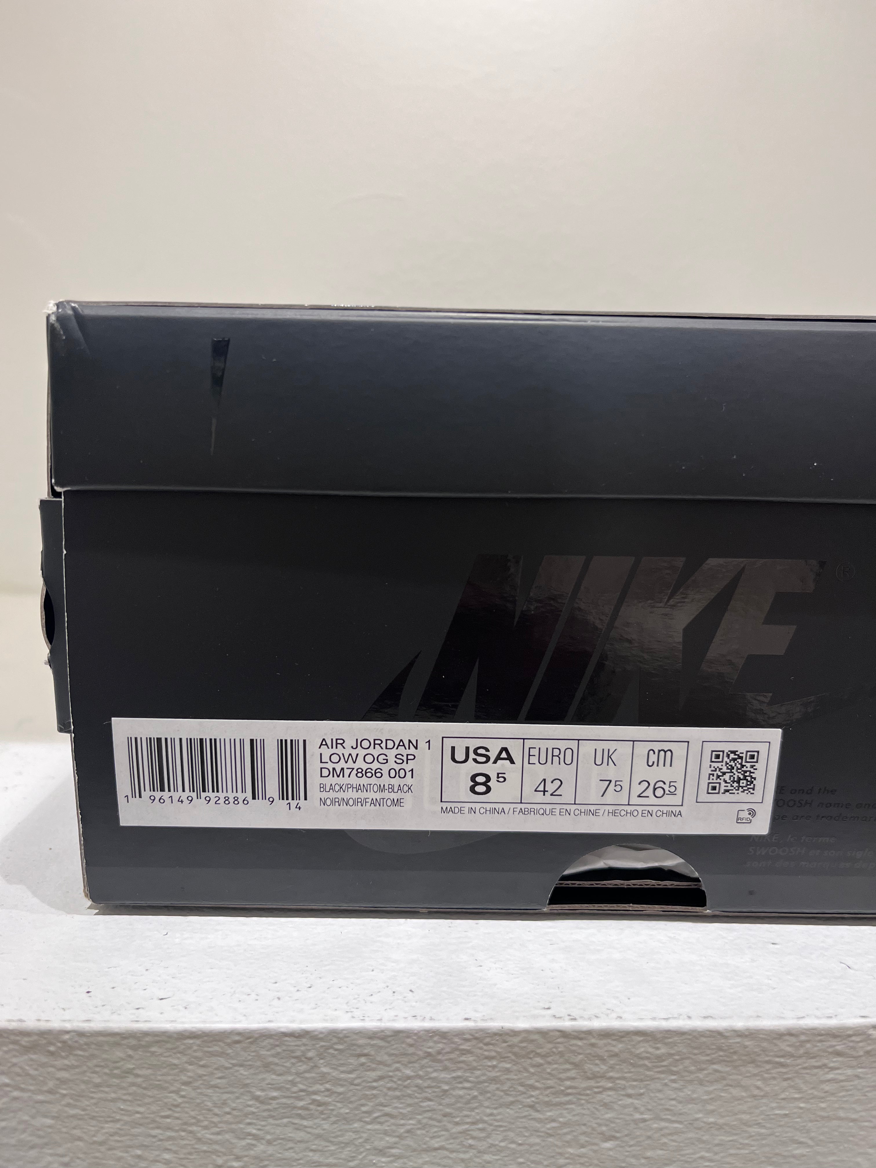 Air Jordan 1 Retro Low OG SP Travis Scott Black Phantom (42 EU)