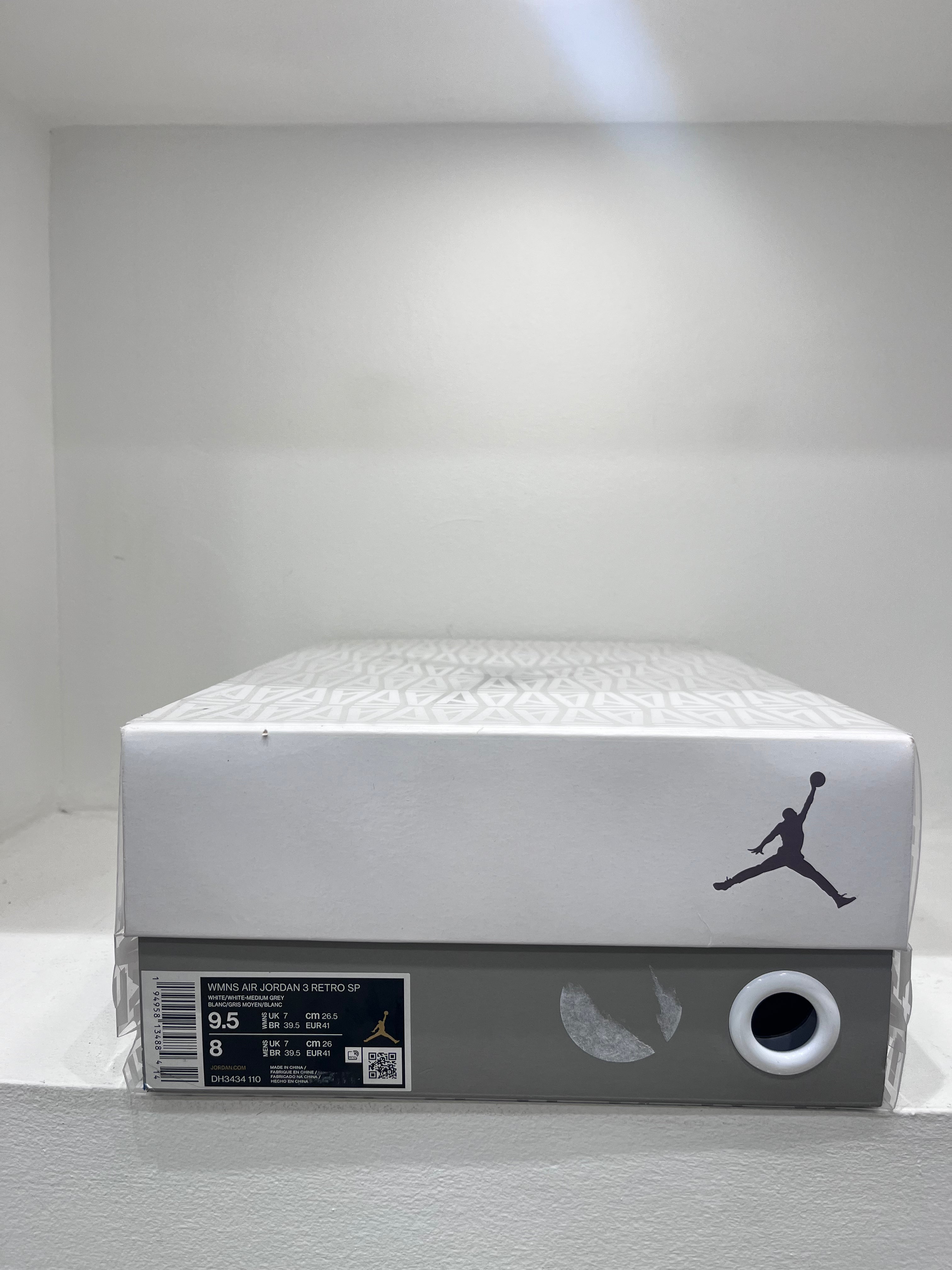 Air Jordan 3 Retro SP A Ma Maniére (41 EU)