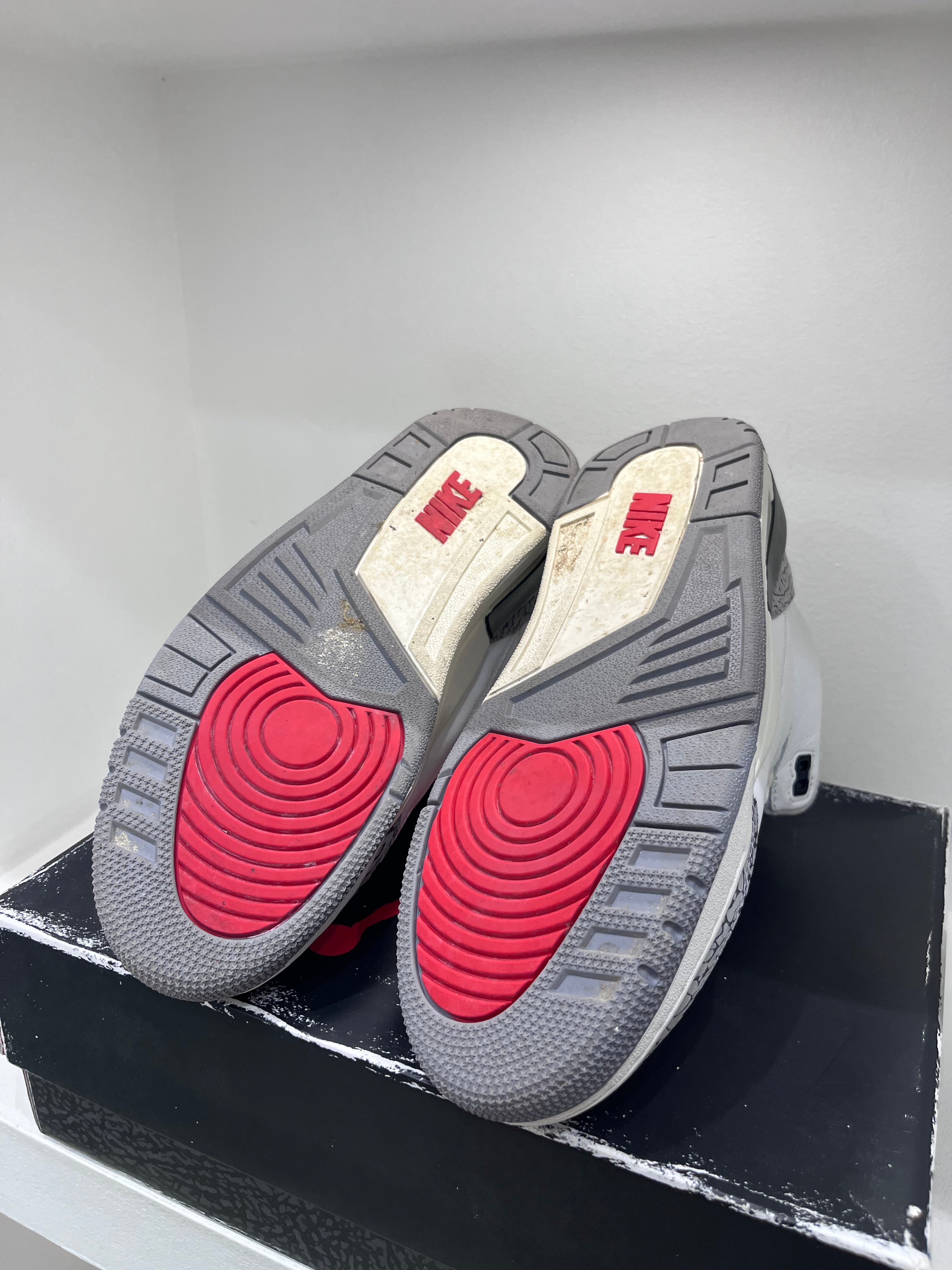 Air Jordan 3 Retro White Cement Reimagined (44 EU)