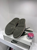 Air Jordan 1 Retro Low OG SP Travis Scott Olive (Women's) (37,5 EU)