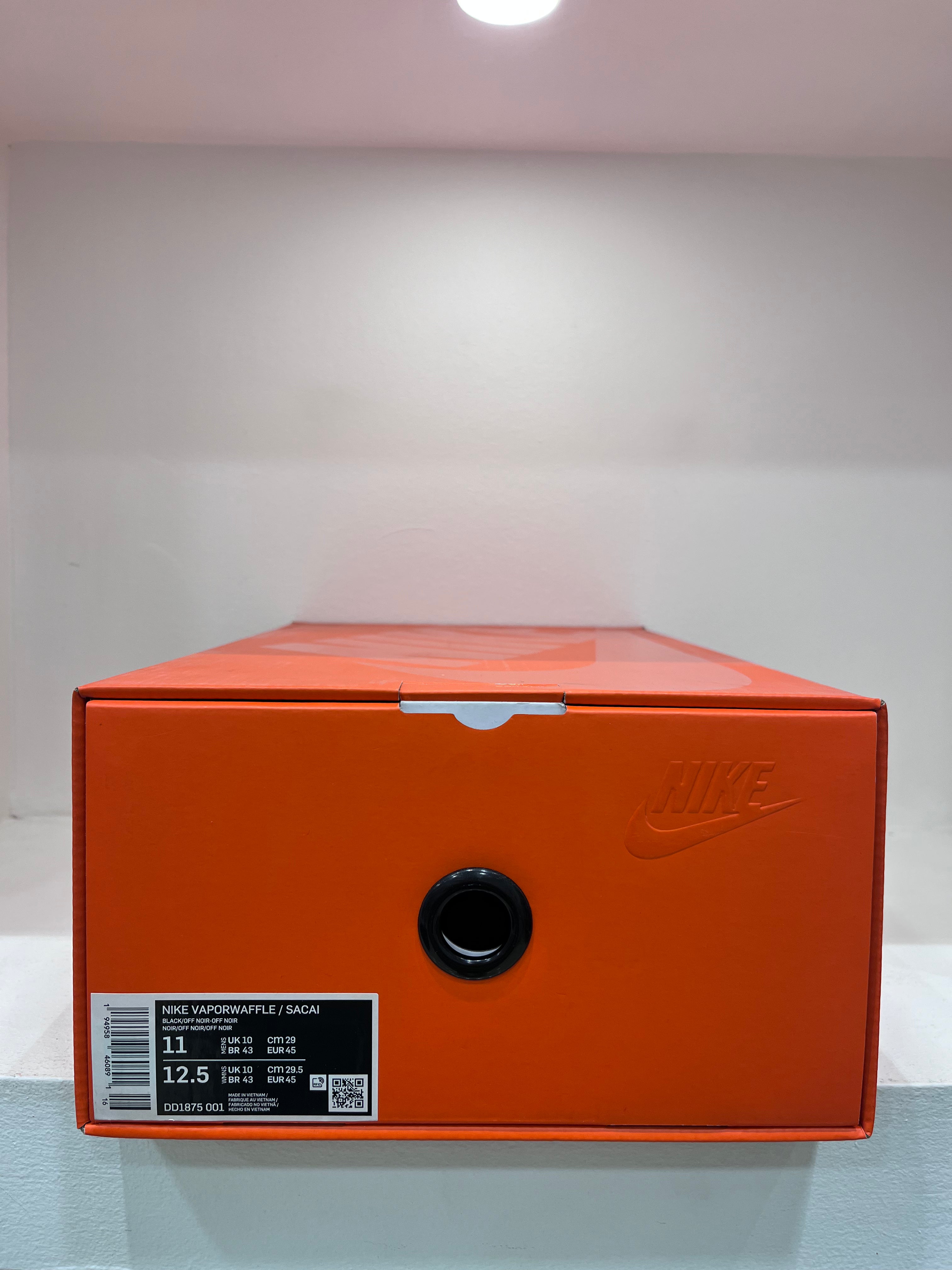 Nike Vaporwaffle Sacai Black Gum (45 EU)