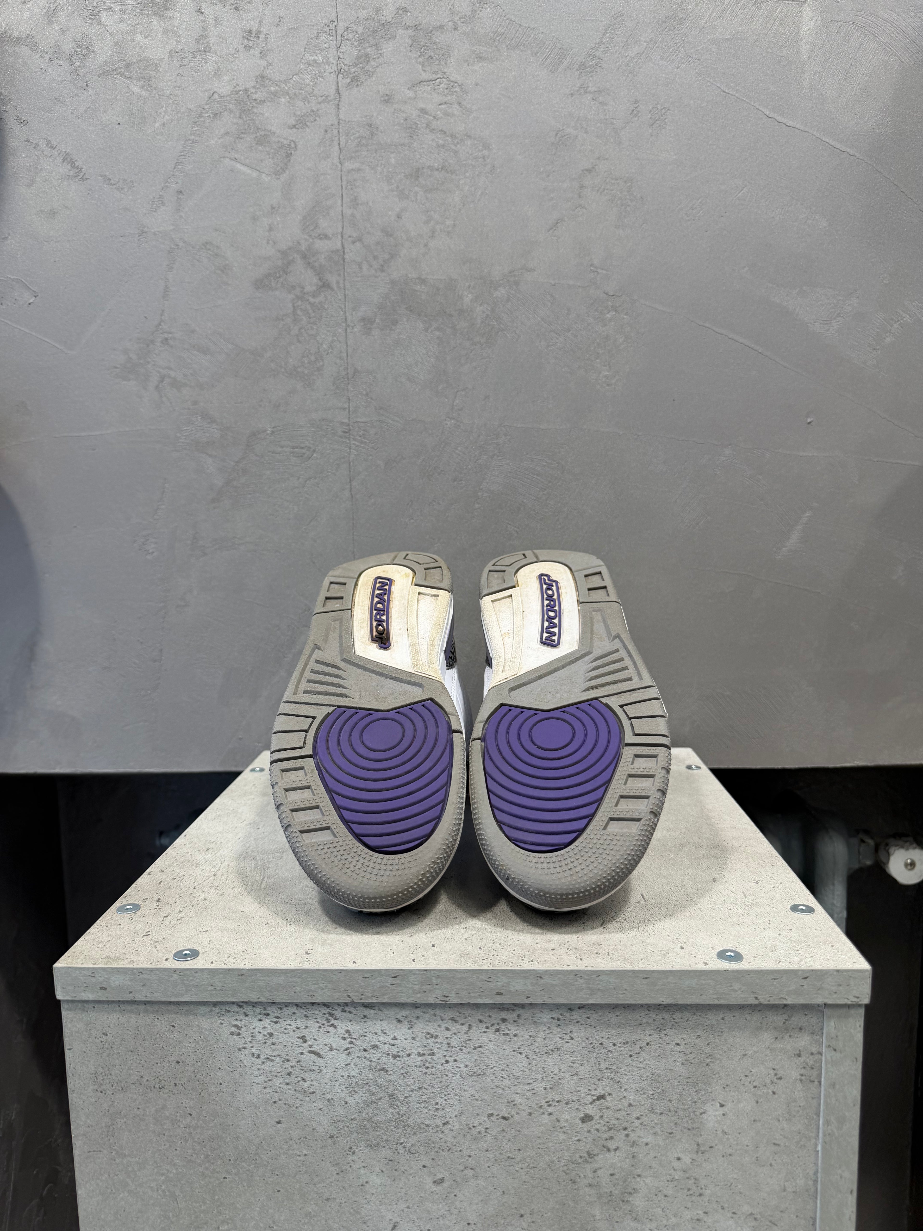 Air Jordan 3 Retro Dark Iris (GS) (39 EU)