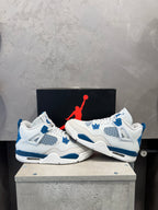 Air Jordan 4 Retro Military Blue (GS) (38,5 EU)