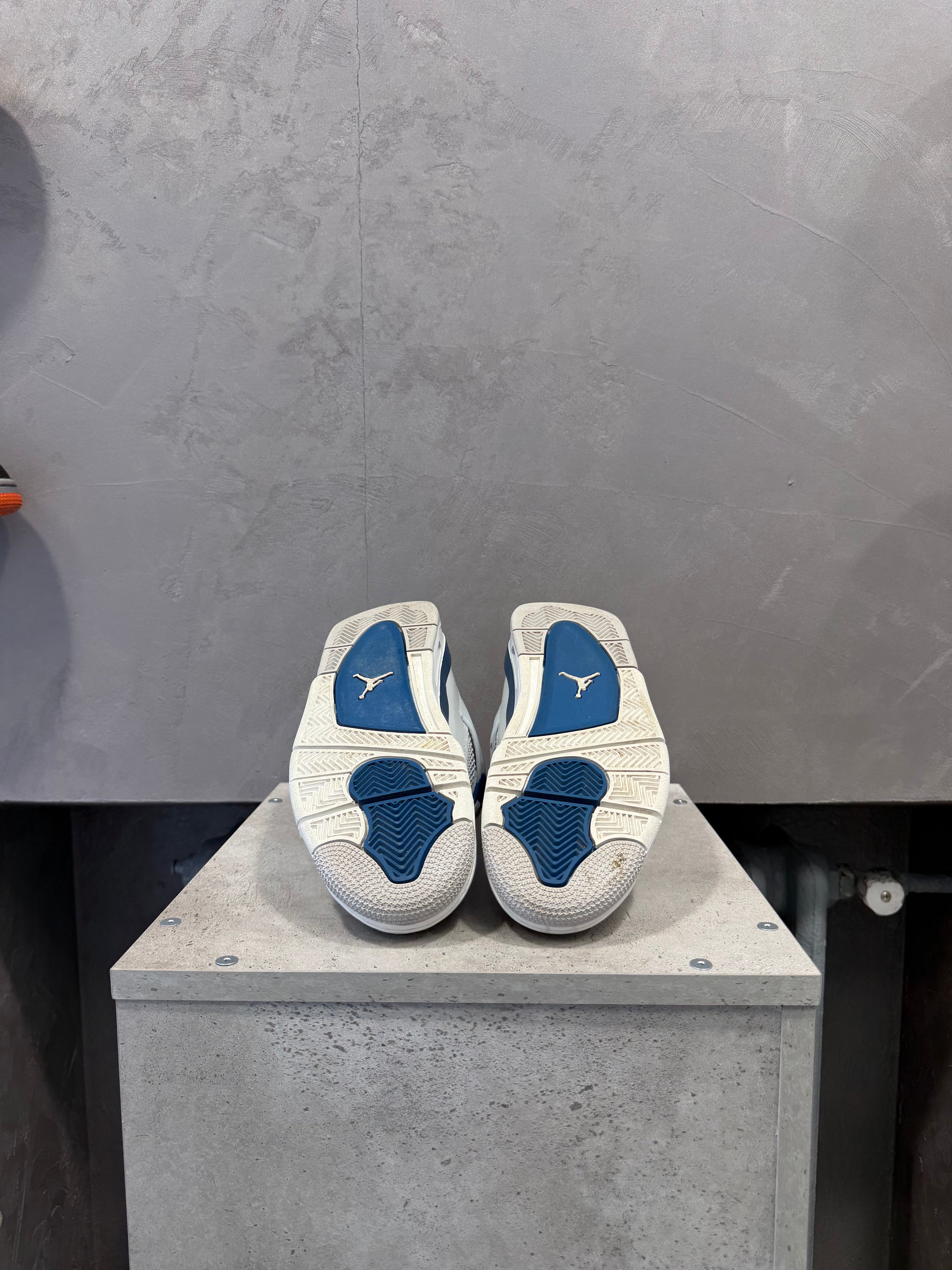 Air Jordan 4 Retro Military Blue (GS) (38,5 EU)