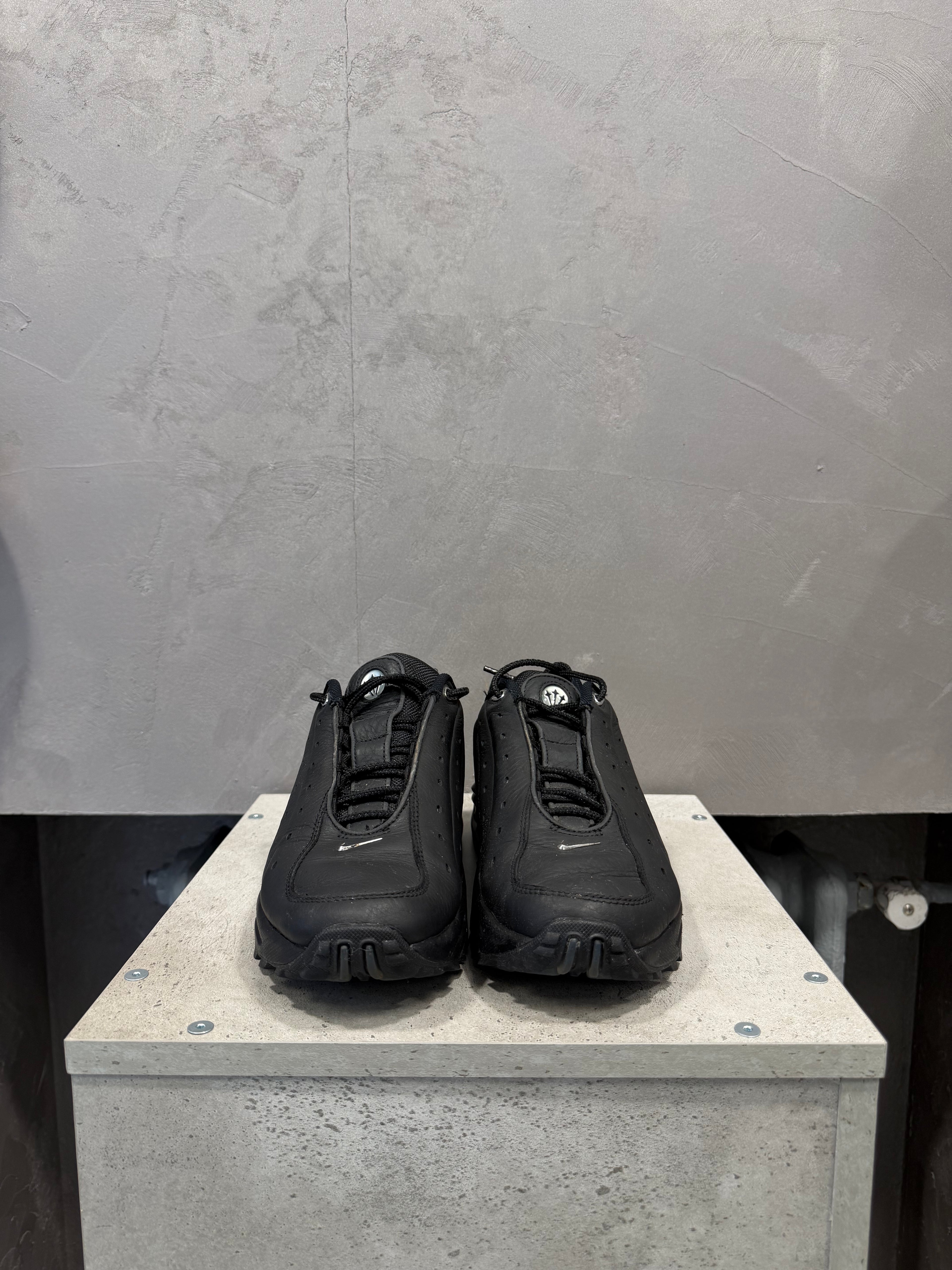 Nike Hot Step Air Terra Drake NOCTA Triple Black (38,5 EU)