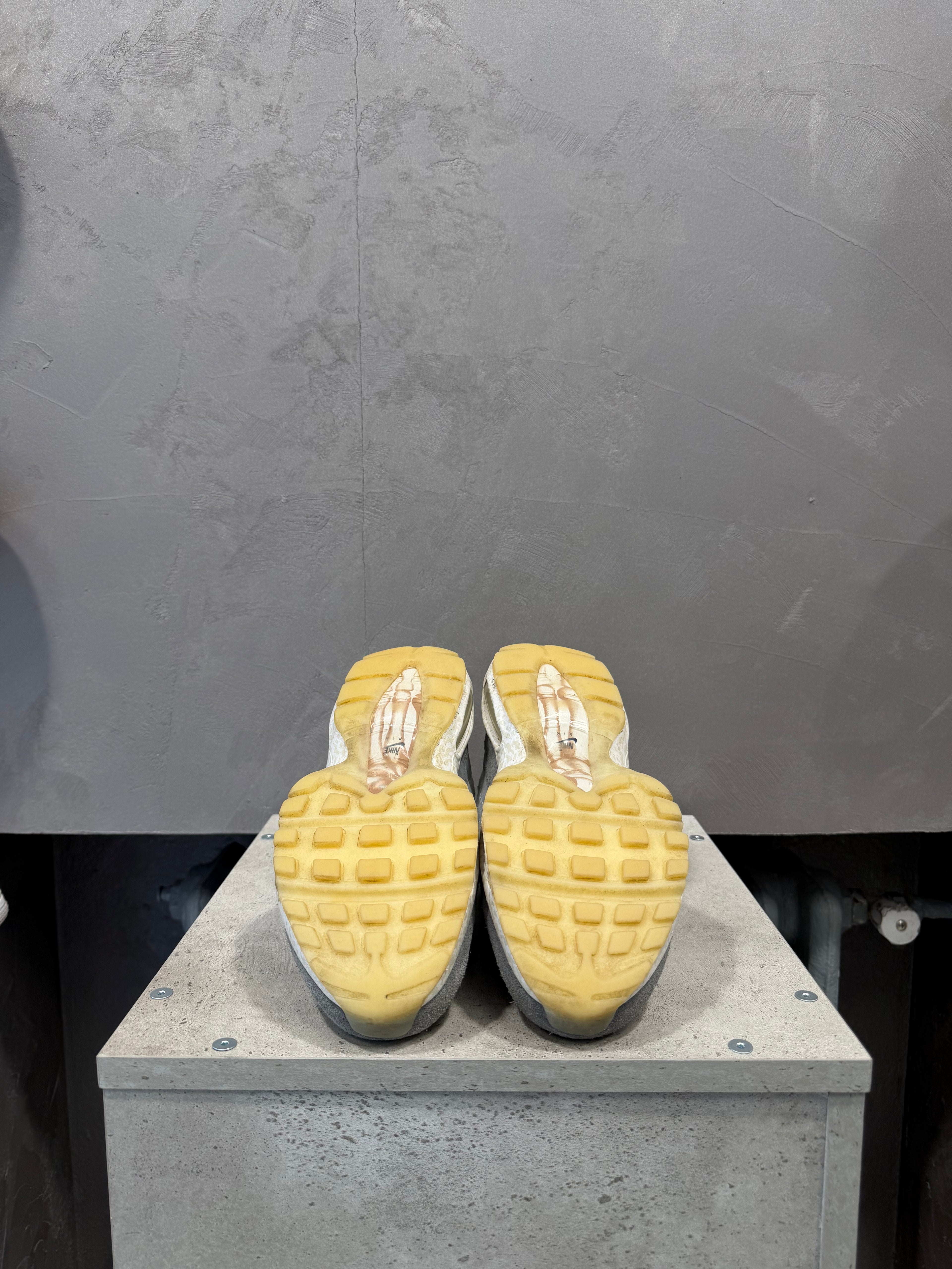 Nike Air Max 95 Light Bone GID (39 EU)