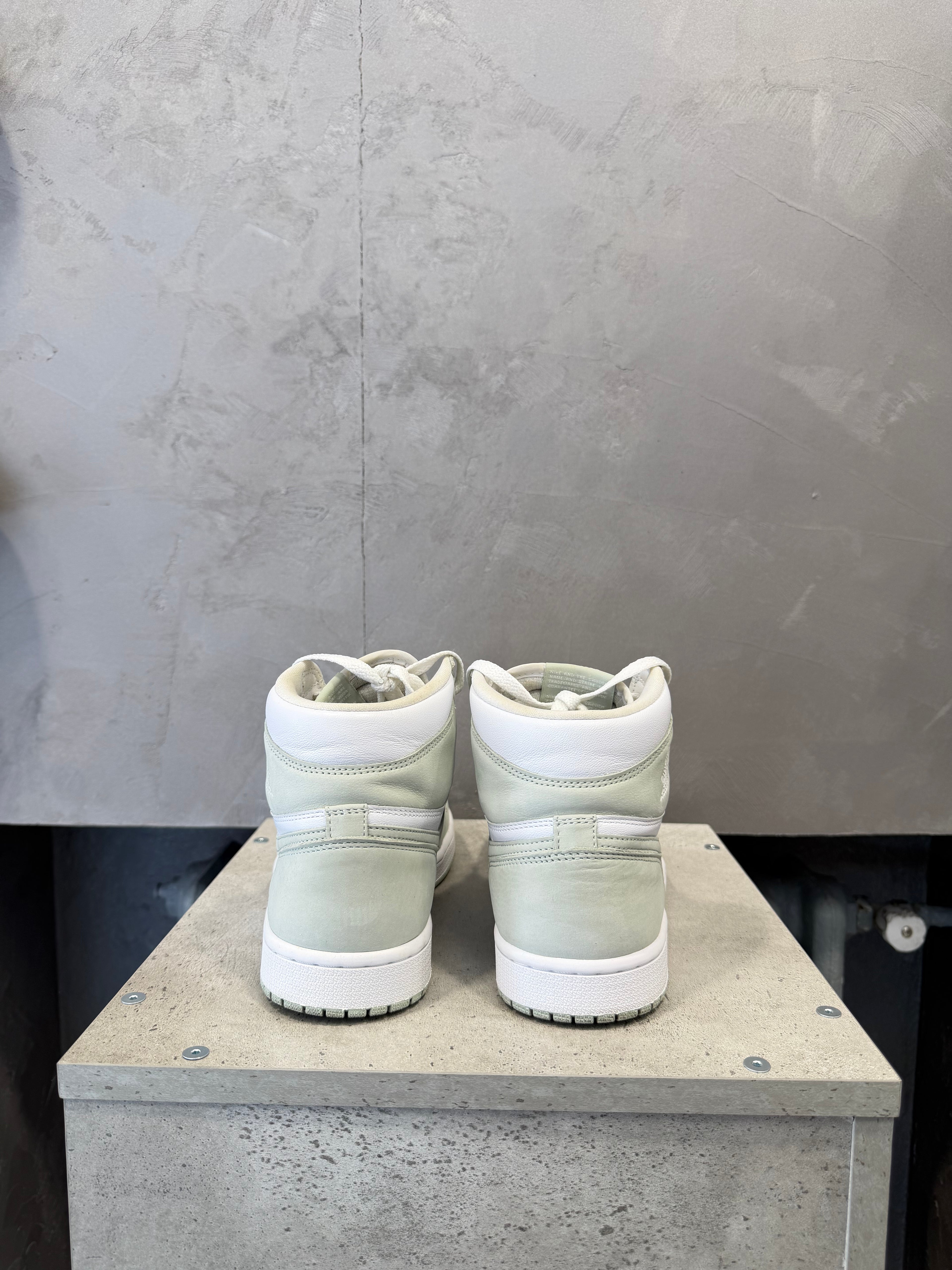 Air Jordan 1 High OG Seafoam (40,5  EU)
