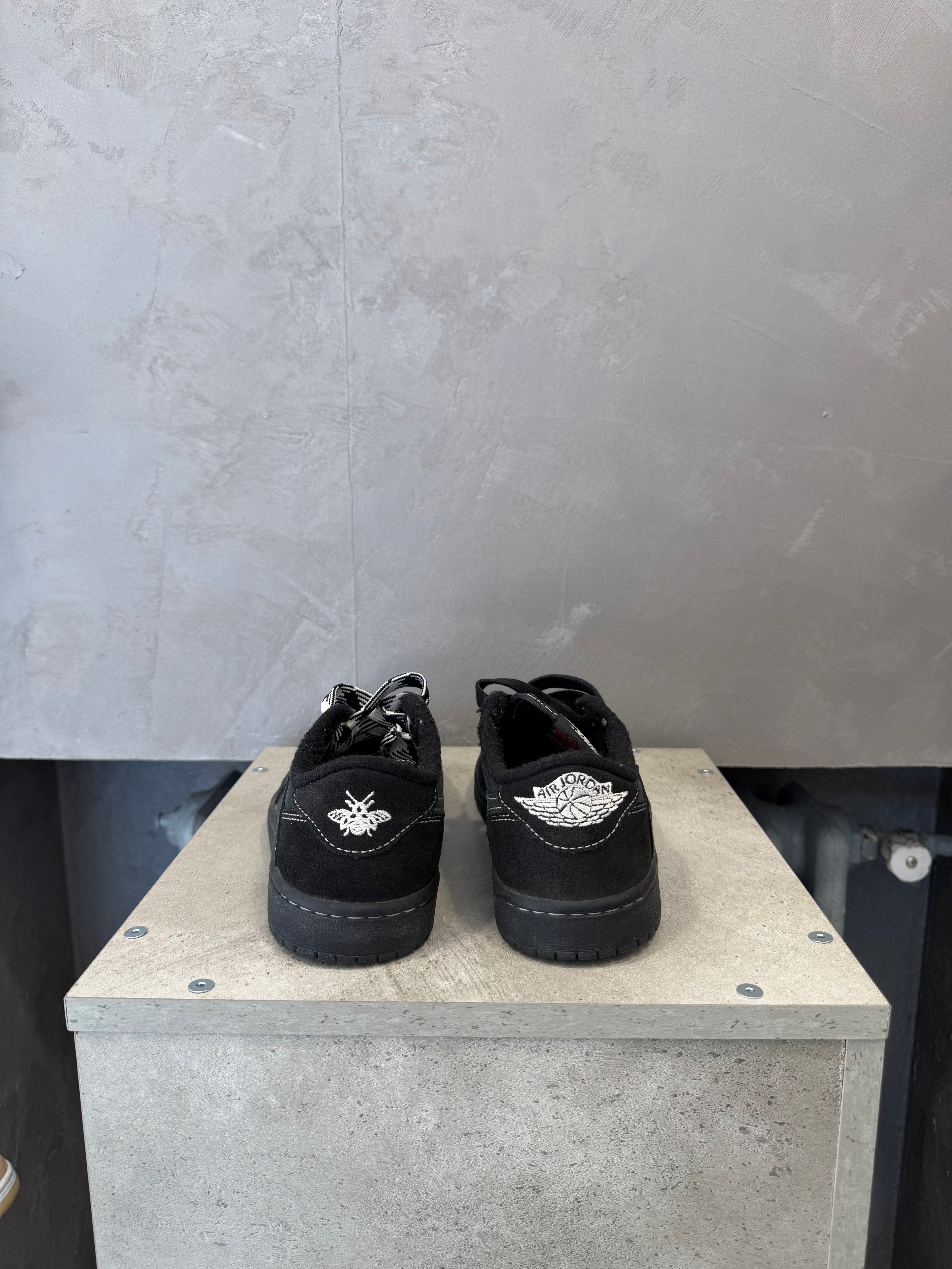 Air Jordan 1 Low Retro OG SP Travis Scott Black Phantom (38 EU)