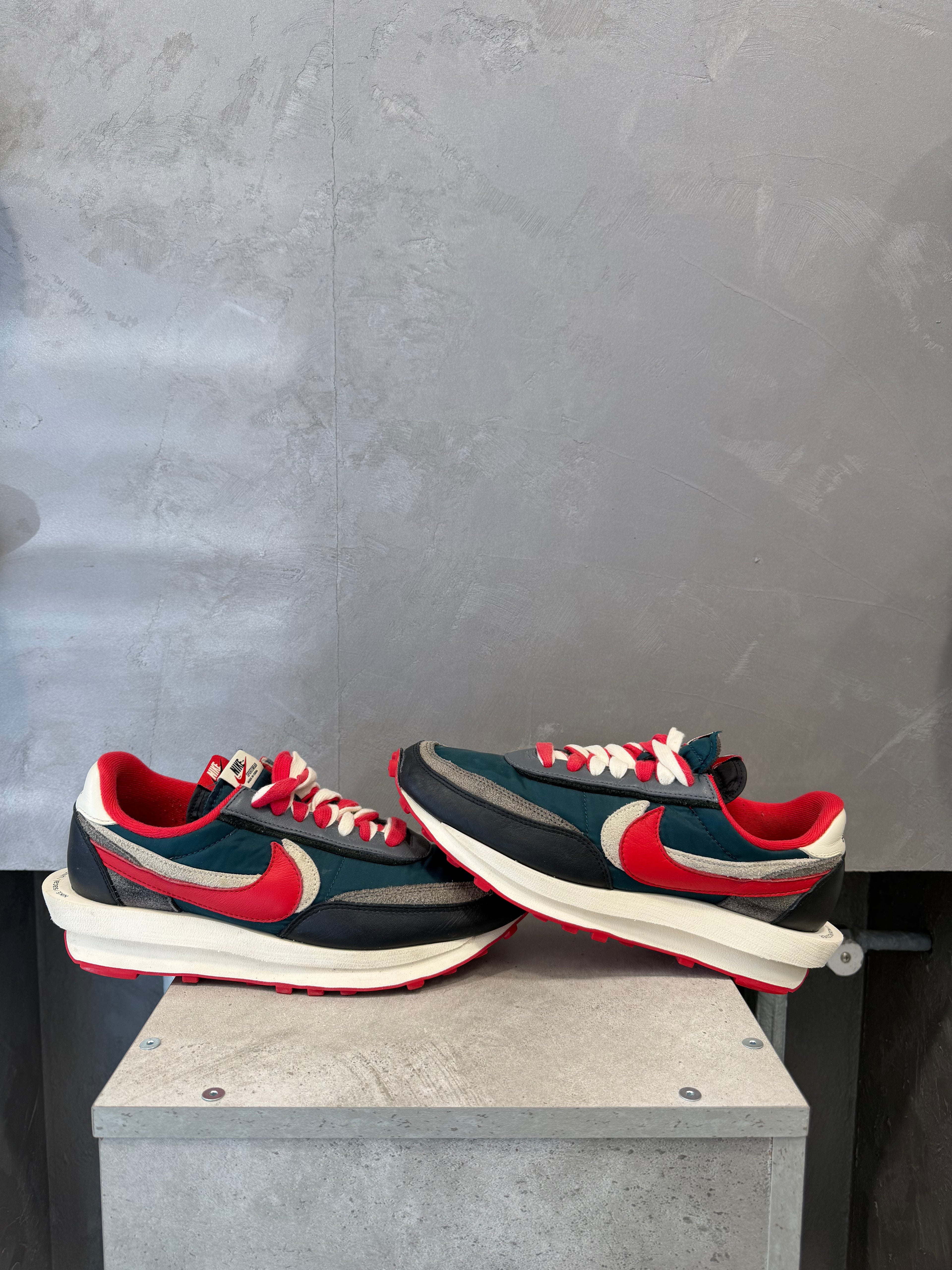 Nike LD Waffle sacai Undercover Midnight Spruce University Red (43 EU)